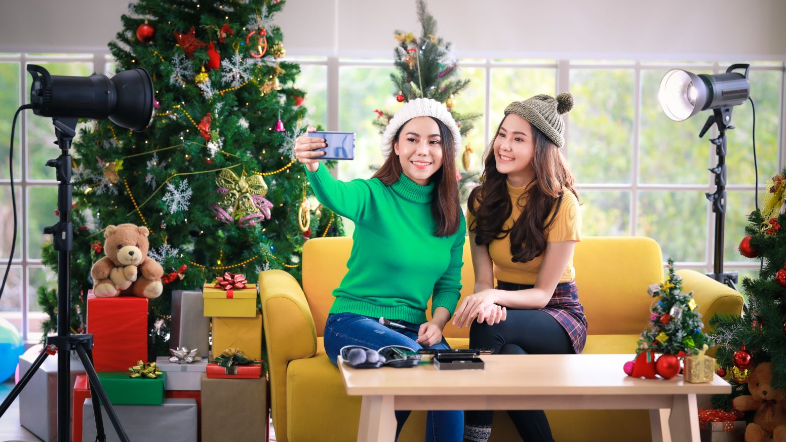 The Top 10 Christmas Gift Ideas For Influencers in 2021